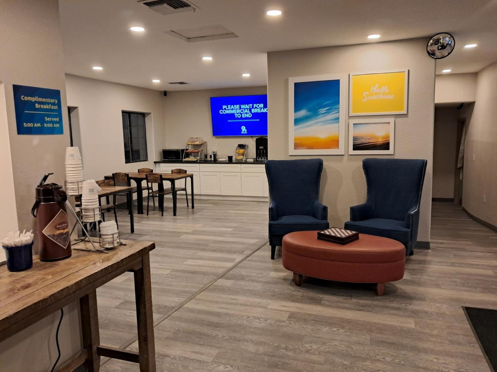 Days Inn By Wyndham Safford, Az Exteriör bild